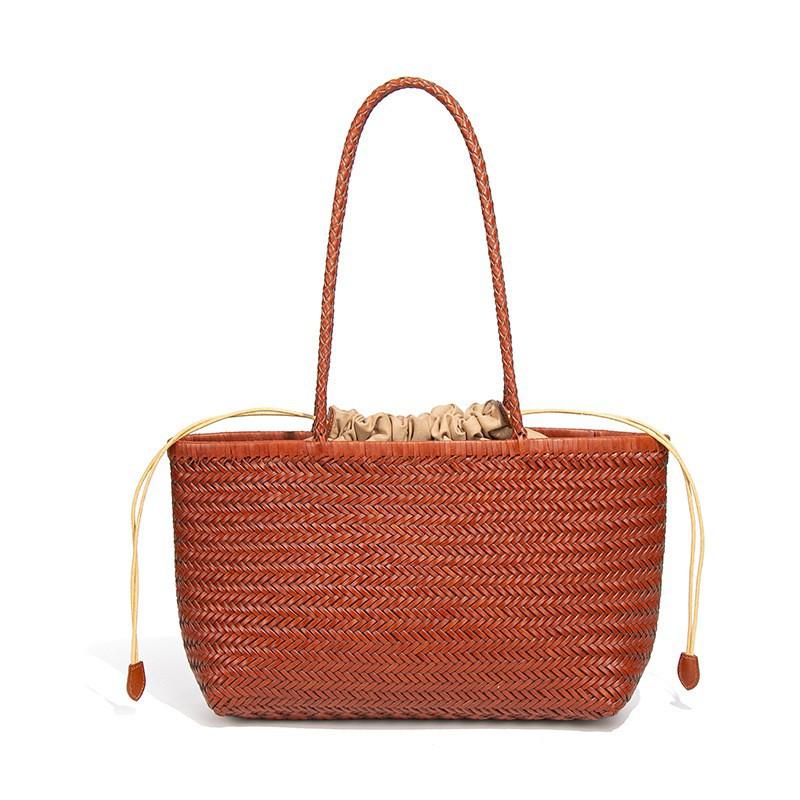 

Ins French Handmade Vegetable Basket Handbag Cowhide Woven Bag Retro Pastoral One-shoulder Underarm Tote