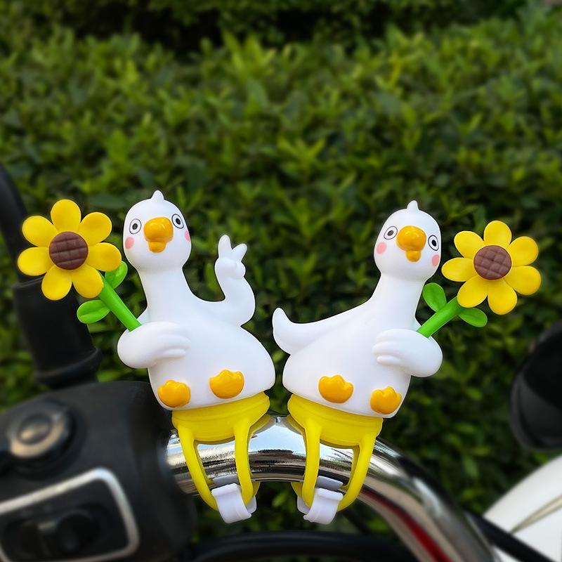 1Pcs Novelty Little Duck Windmill Ornament Bike Handlebar Decoration With Stretchable Strap For Motorcycle E Bike Road Bike