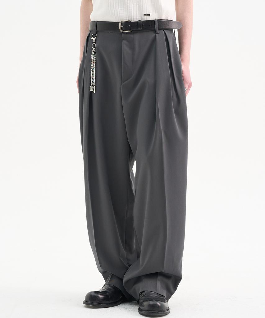 TRIP LE SENS Custom Pintuck Curved Wide Slacks_Gray