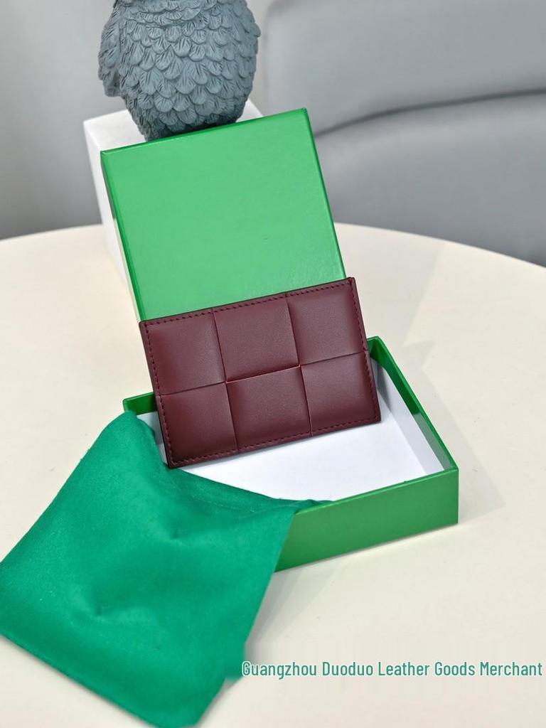 Premium Ultra-Thin Minimalist Leather Card Holder Sleeve for Men and Women