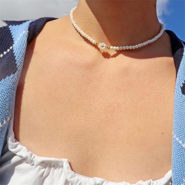 Fashion Chain Pearl Necklace for Women Baroque Pearl Metal Charm Pendant Necklaces Choker Snake Chain Jewelry Gold Silver Color