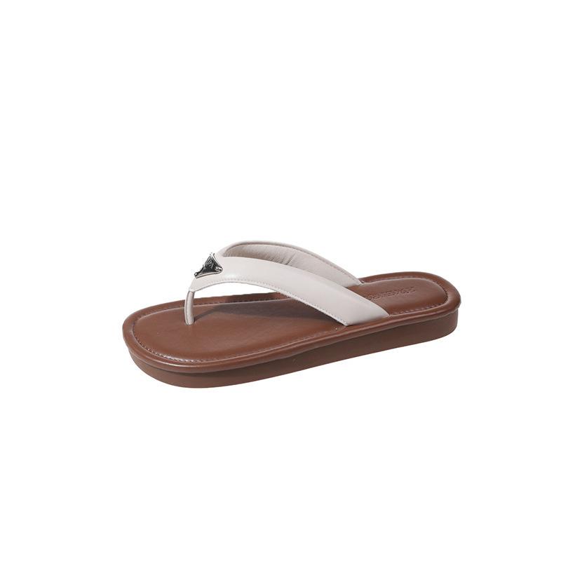 Flat-bottomed Flip-flops Women Wear New Korean Version of Fairy Style with Skirt Beach Triangle Pinch Sandals In Summer