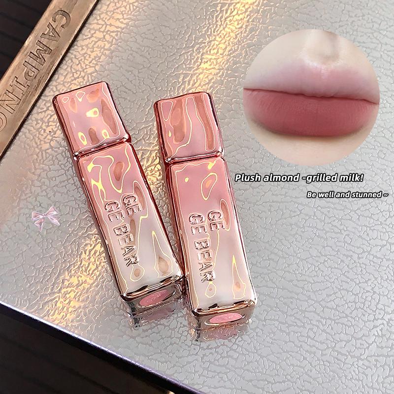 Gege Bear Velvet Fog Matte Air Lip Mud