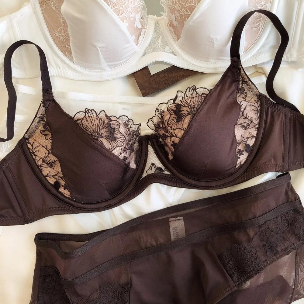 Sexy Lace Women Lingerie French Flowers Embroidery Bra Set Breathable Mesh Splicing Push Up Bras Hollow Thin Cup Underwear Sets