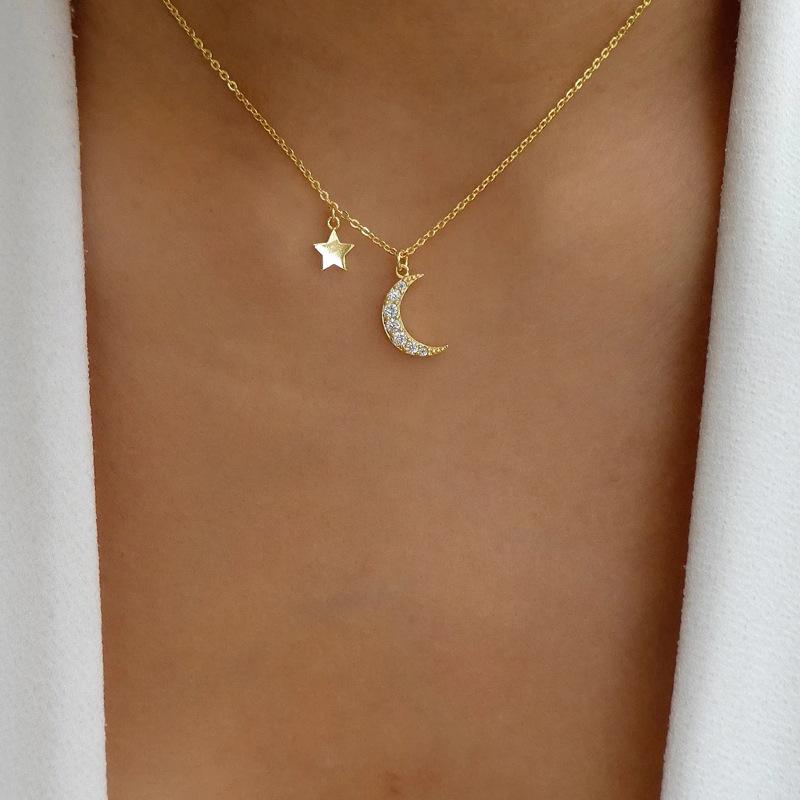 Diamond pendant necklace European and American alloy simple versatile jewelry women's five-pointed star moon collarbone chain