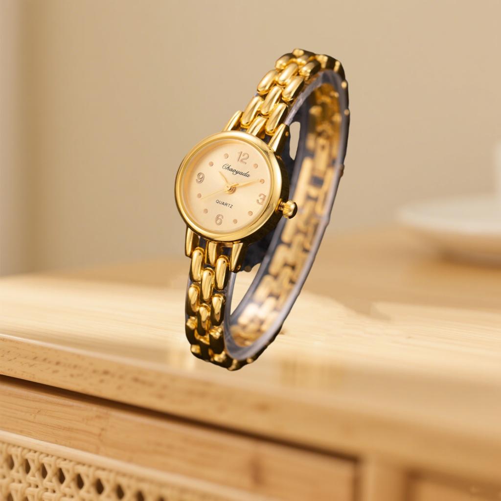 New Simple Women Watches Luxury Gold Small Dial Rhinestone Alloy Quartz Wristwatch Elegant Ladies Watch Clock Gift Reloj Mujer