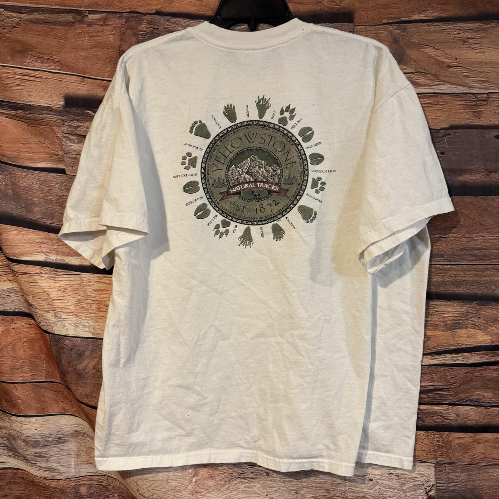 Vintage Yellowstone National Park T Shirt XL Natural Tracks Animal Prints Unisex T-Shirt L