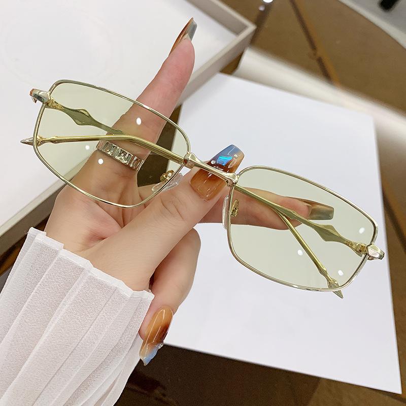 Square Irregular Trend Small Metal Frame Sunglasses Korean Version High-end Retro UV400 Anti-ultraviolet Shades Glasses