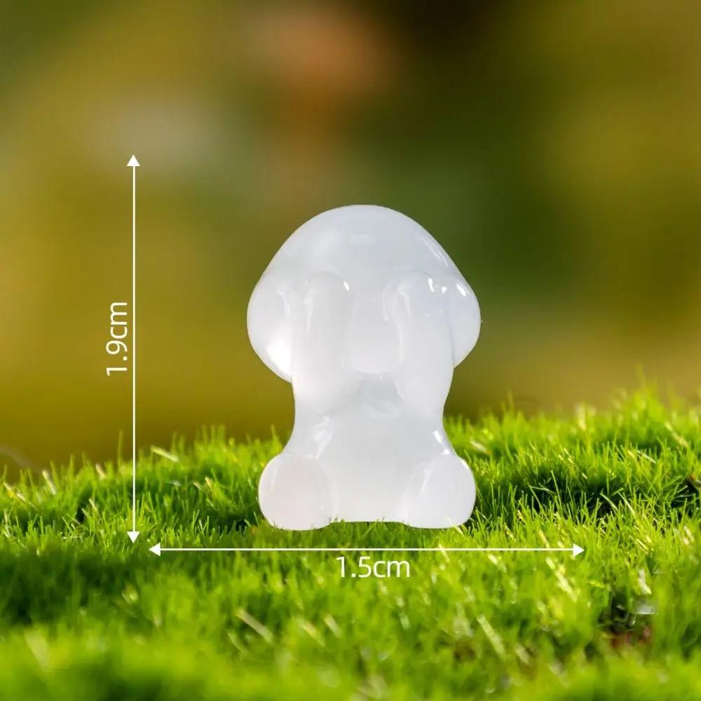Cartoon Luminous Small People Figurines Resin Crafts Glow in Dark People Figurines Miniatures DIY Cute Little Man Statue