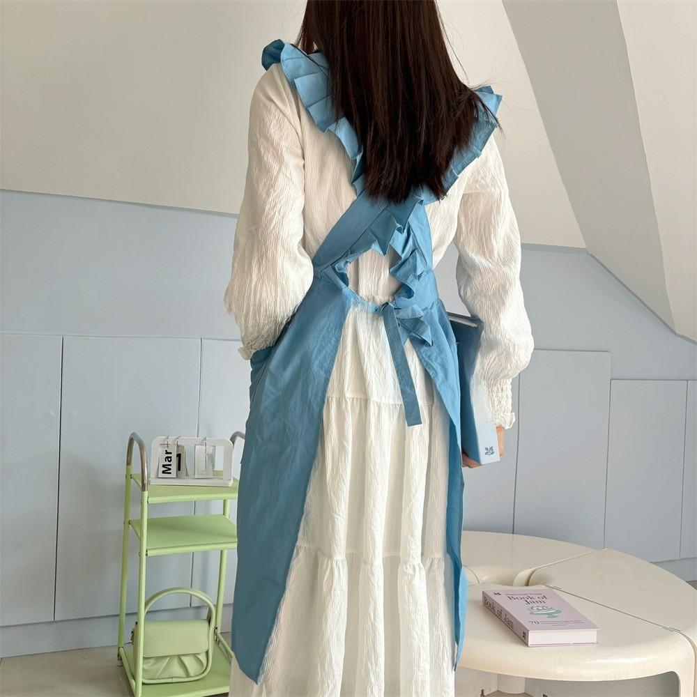 Waterproof Cotton Sleeveless Apron With Floral Edges For Cooking And Art Projects