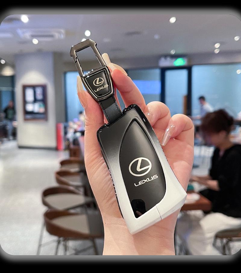 Lexus LM350h/LM500h 2023 Premium Metal Key Cover