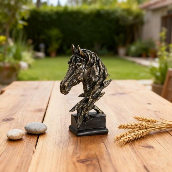 Horse Head Ornament Unique Appearance Decorative Sculpture Animal Figurine Table Equestrian Decoration