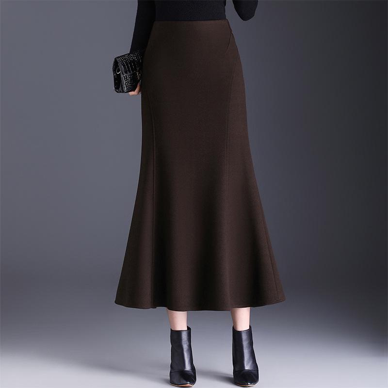 Collection Hiver 2025: Jupe Midi Moulante Queue de Poisson Taille Haute