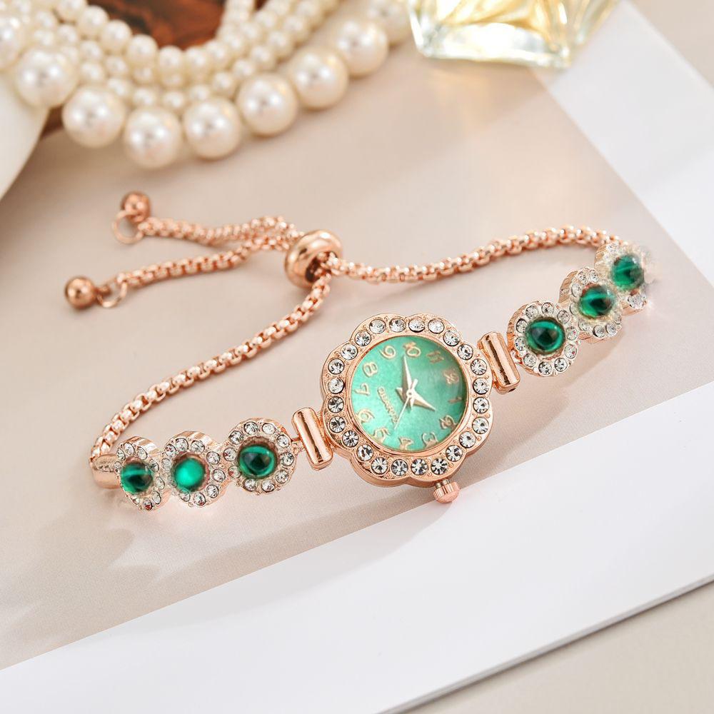 Lazy Free Pull-out Women's Bracelet Women's Watch Fashion Color Diamond Fashion Temperament Quartz Watch