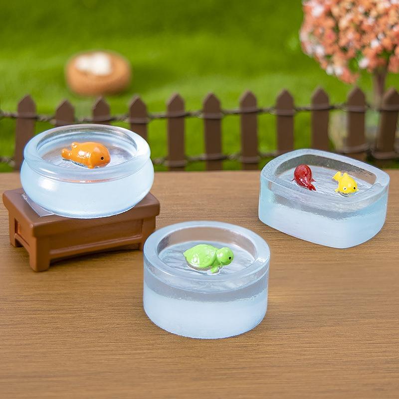 5Pcs Micro Landscape Dollhouse Luminous Fish Tank Home Living Room Desktop Decoration Creative Resin Crafts Small Ornaments