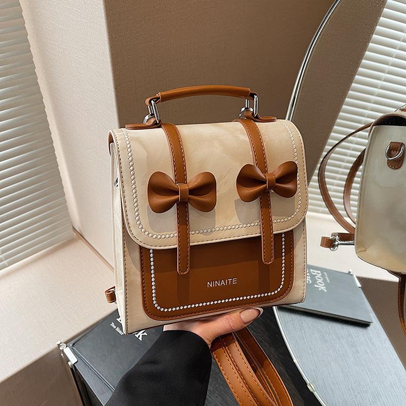 New Backpack Women's Versatile Casual Portable Korean Version Student Schoolbag Small Square Bag Premium Sense Lightweight Travel Backpack