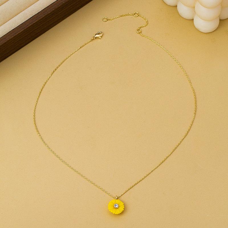 Sweet Mori Flower Shape Zircon Embellished Necklace Niche Fashion Design Sense Versatile Temperament Collarbone Chain Jewelry