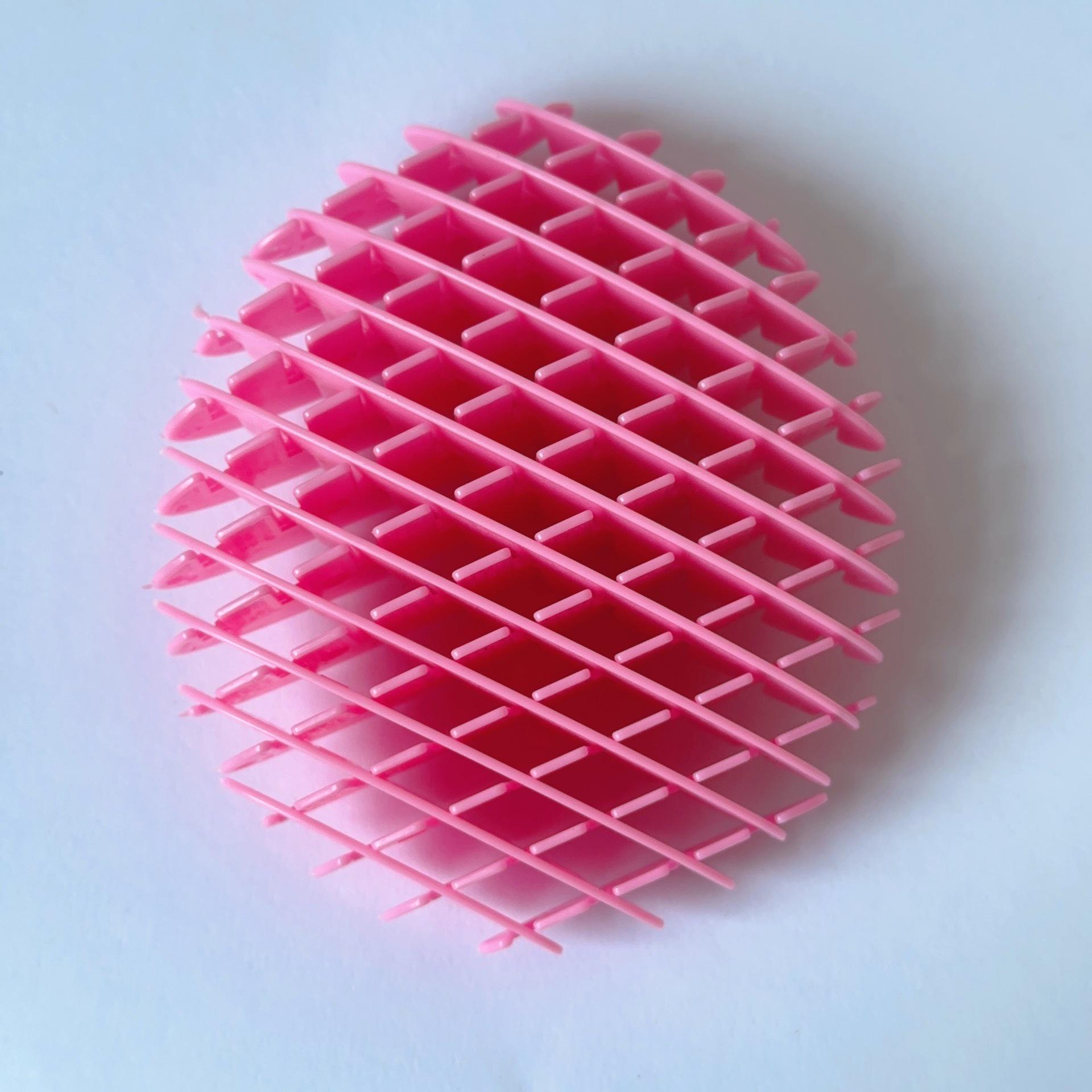 

Эластичная 3D-печатная декомпрессионная сетка: Лечебная игрушка с дизайном морковки и технологичным стилем