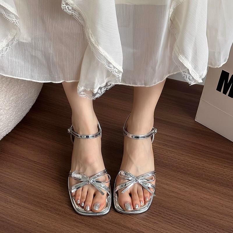 Beautiful high-heeled sandals for women's spring and autumn new fashionable versatile thick heels are not tired of sandals