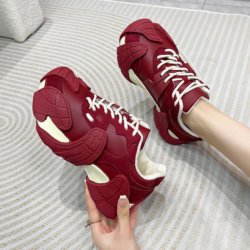 Fashion Women's 2025 New Spring Summer Versatile Sports Leisure Oes Retro Racing Soft Bot Agan Oes Cross Bule Casual