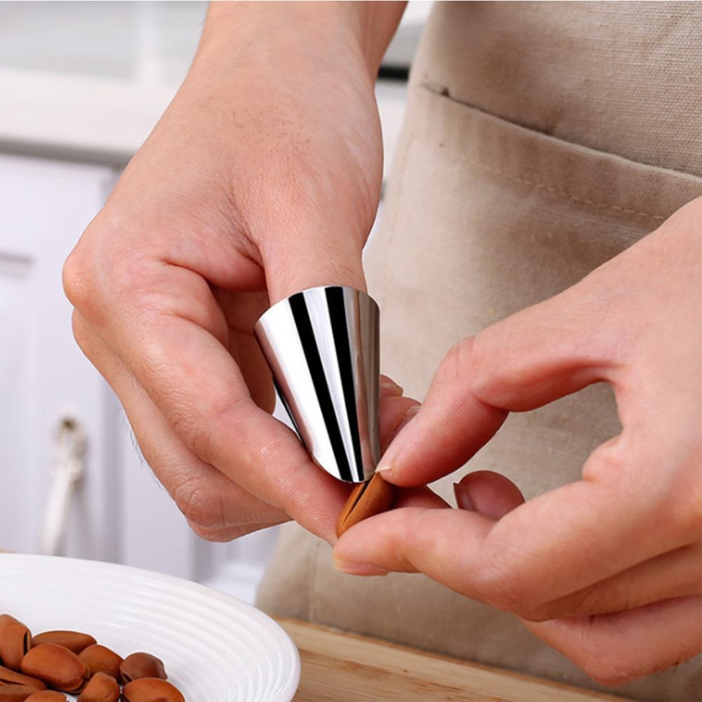 Stainless Steel Vegetable Nuts Peeling Finger Guard Multifunction Kitchen Peeling Edamame Artifact IronNail Tools