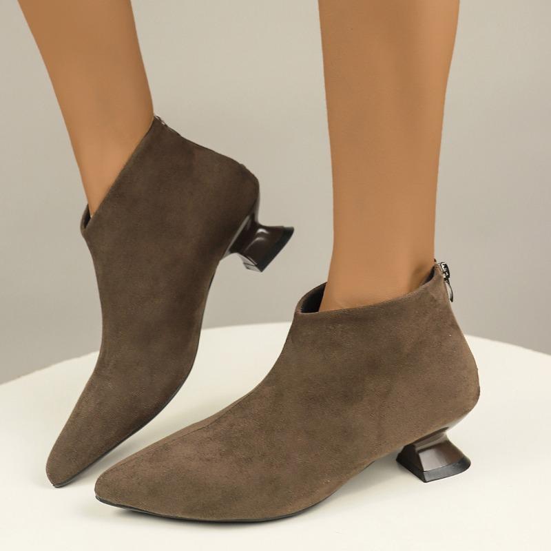 Women's Special Heel Boots Winter New Fashion Pointy Suede Back Zipper Anti-slip Wear-resistant Short Boots
