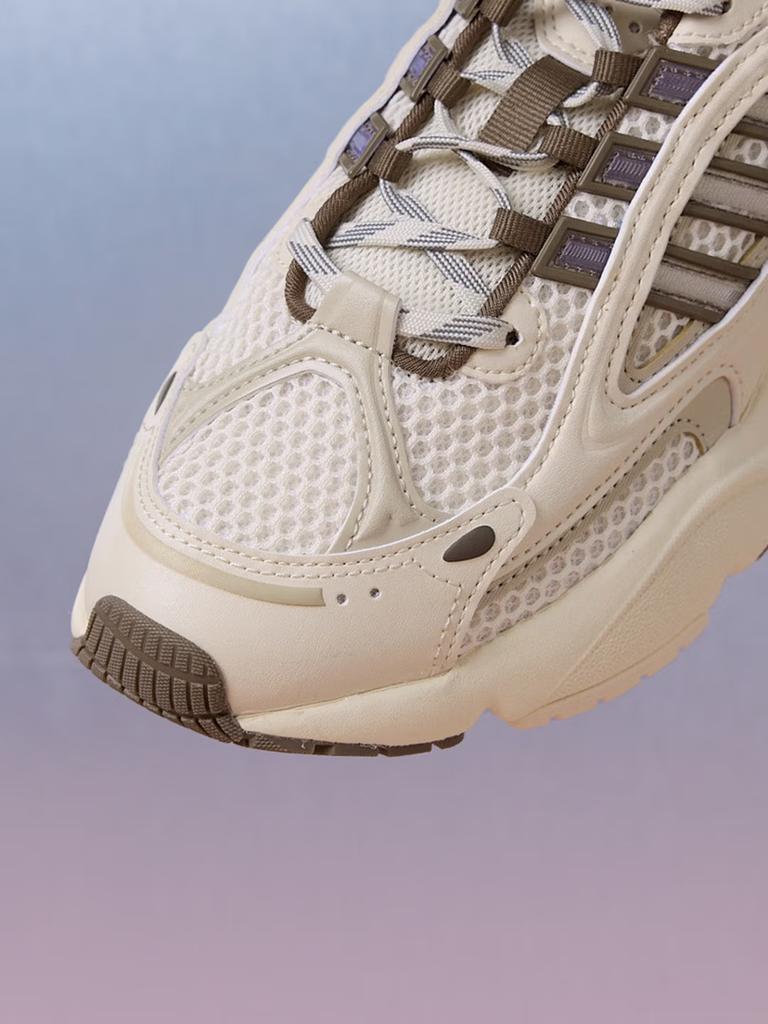 Adidas OZMILLEN Versatile Classic Sports Shoes for Women - Adidas Clover Pattern IF1815