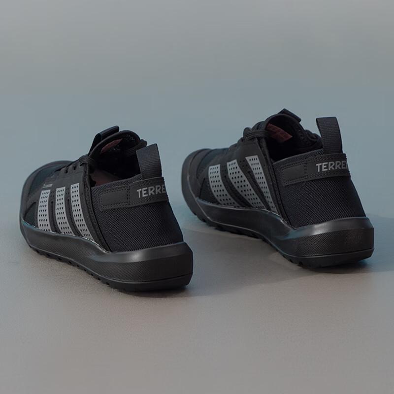 adidas HQ9170 Unisex Outdoor Wasserschuhe