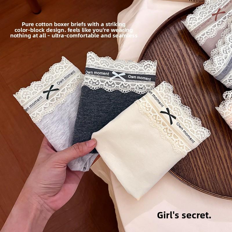 Ladies Spring and Autumn Lace Cotton Extended Crotch 10A Antibacterial Mid Waist Flat Angle Briefs
