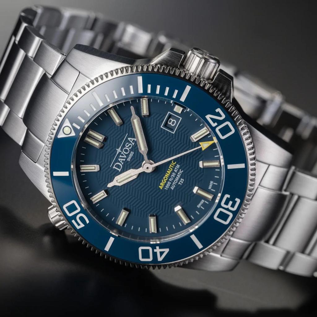 Davosa Argonautic Lumis Automatic Date 30 ATM Water Swiss-Made Watch, Display, Resistance, Silver, 161.529.04, Men's