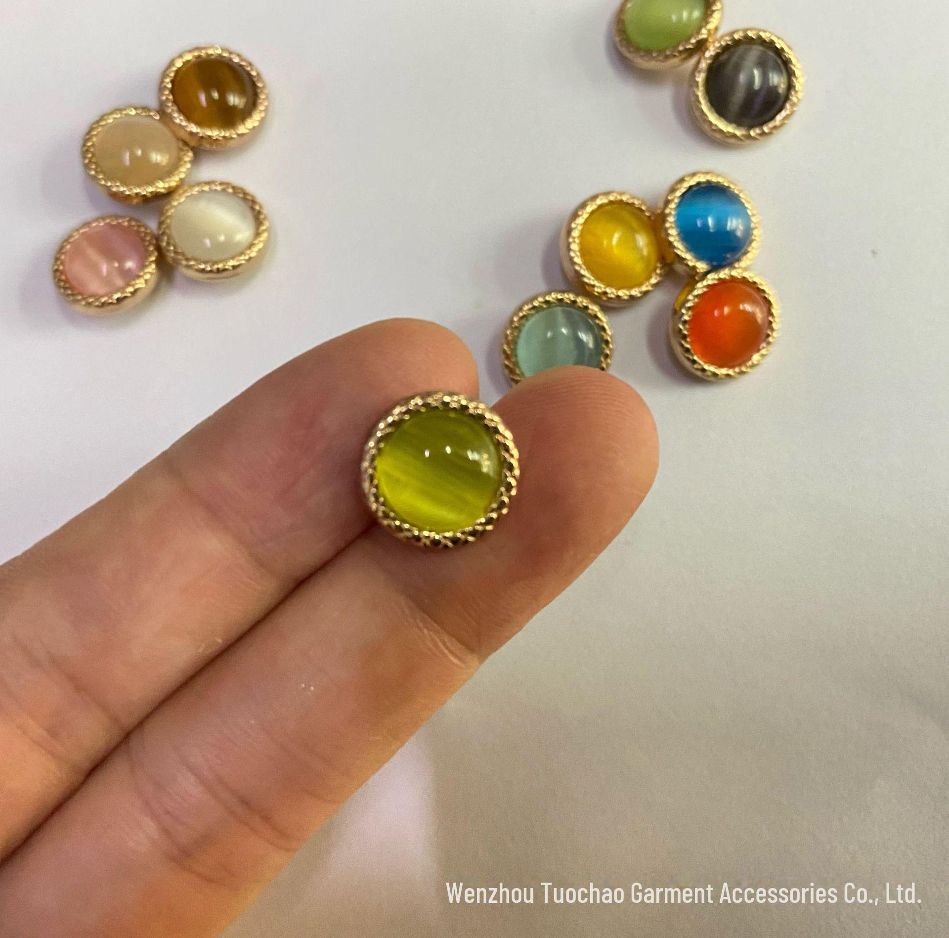 

Пуговица кошачий глаз с жемчугом на металлической основе из розового золота для свитера - 11,5 ММ