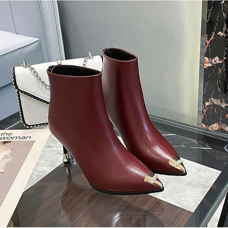 Cowhide 2025 Winter New Short Boots Women's Anti-kick Internet Celebrity High-heeled Fashion Boots Thin Heel Pointed Rhinestone Martin Boots