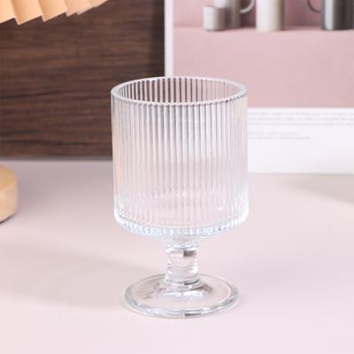Kreative gestreifte Glaskugel mit hohen Füßen, Glas, Weingläser, Kelch, Vintage-Trinkbecher, Vintage-Kaffee-, Saft-, Champagner- und Cocktailbecher