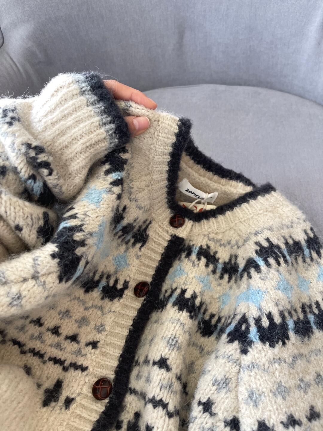 

Women s Retro Jacquard Round Neck Knitted Cardigan, Autumn/Winter, Thick Single-Breasted Fair Isle Sweater Coat. L (suitable for 105-115 jin)