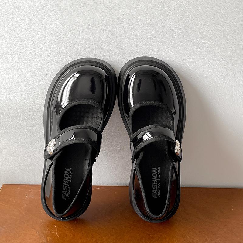 Fashion black thick-soled shallow-mouth single shoes women's summer skirt heightening small leather shoes Mary Jane shoes