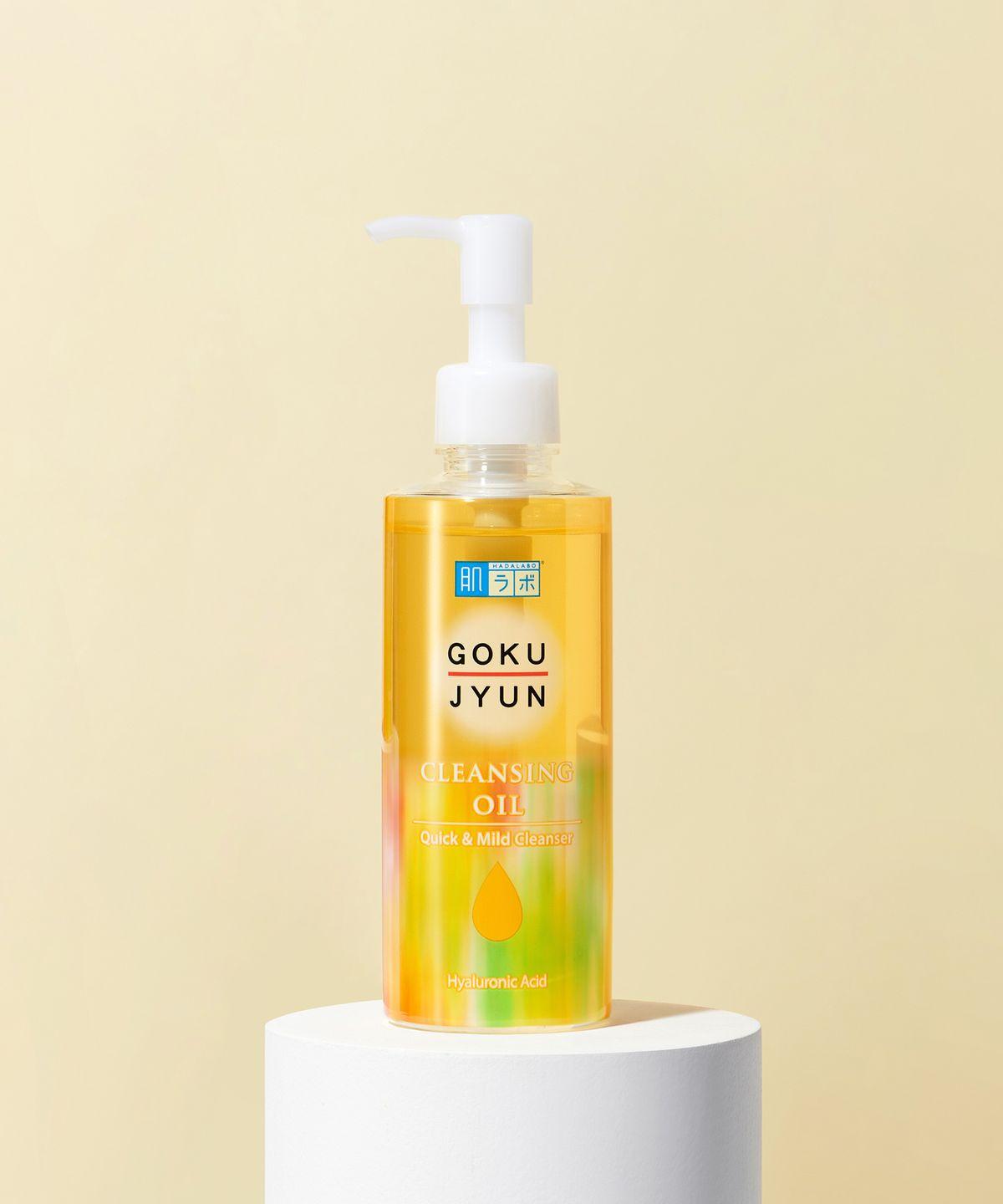 [Moisturizing/Sebum Removal] Gokujun Cleansing Oil 200ml