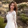 2025 Women's European & American Long Sleeve Lace Bridal Wedding Dress