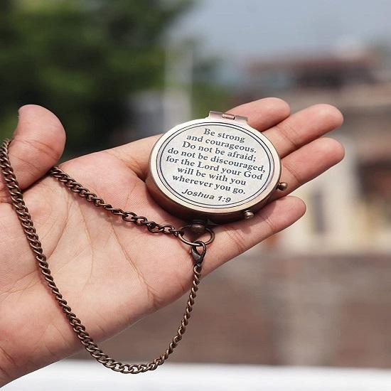Be Strong and Courageous Brass Engraved Compass, Pocket Compass, Baptism Gifts, Best Easter, Birthday Gifts