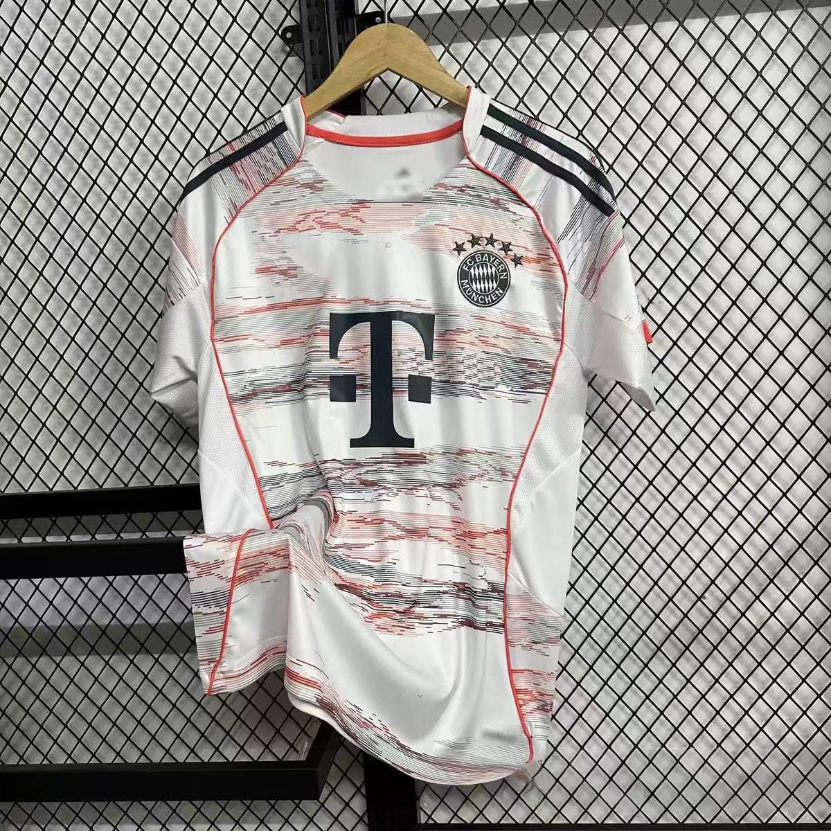 

Гаряча футбольна форма: Футболка з коротким рукавом для вболівальників Баварії, Ліверпуля, Реала Мадрид, Челсі - Літня колекція S (50-60kg)