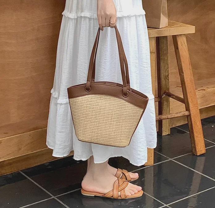 Bolsa de ombro feminina de palha trançada retrô francesa da moda - perfeita para férias à beira-mar e lazer na praia