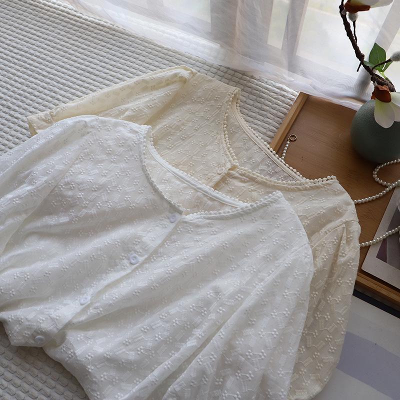 Bi Zheng 2025 Summer Korean Lace Embroidered Bubble Sleeve Women's Shirt