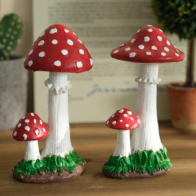 Weather Resistant Outdoor Mushroom Miniature Statue Ornament With Detailed Pattern For Garden Landscape Bonsais Craft