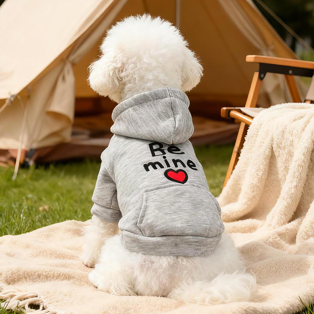 Pet circle, dog small dog clothes, cat clothing, autumn and winter Valentine's Day love collection