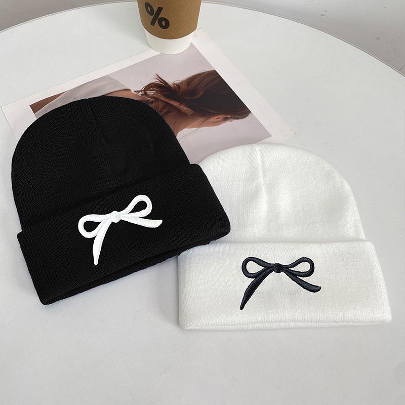 Autumn and Winter New Knitted Hat Children's Trend Versatile Cold Hat Outdoor Bow Wool Hat