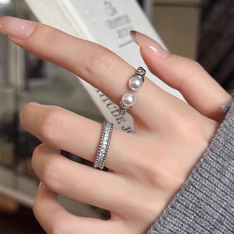 Luxury Zircon Pearl Open Ring: High-End Versatile Fashion Jewelry for a Chic Statement