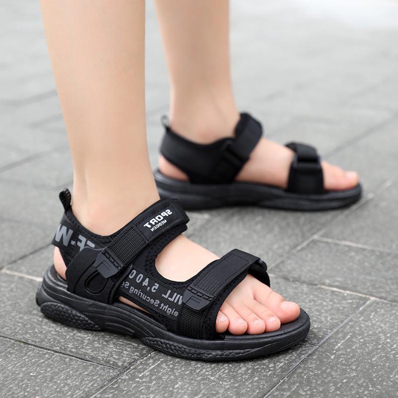 Big Brand Boys' Sandals 2024: Summer Beach Shoes for Middle and Older Children - Soft Sole, Non-Slip Outdoor Wear