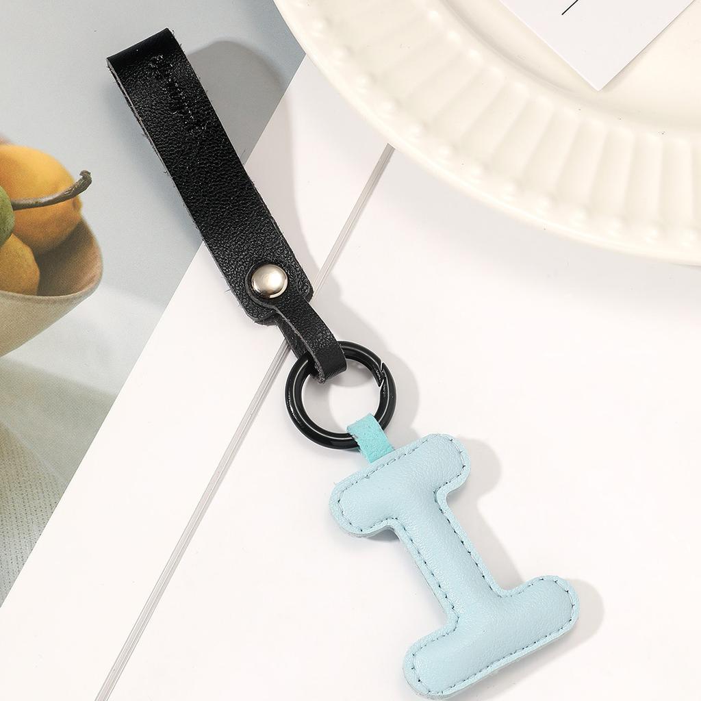 Fashion Leather 26 Letter Keychain Pendant