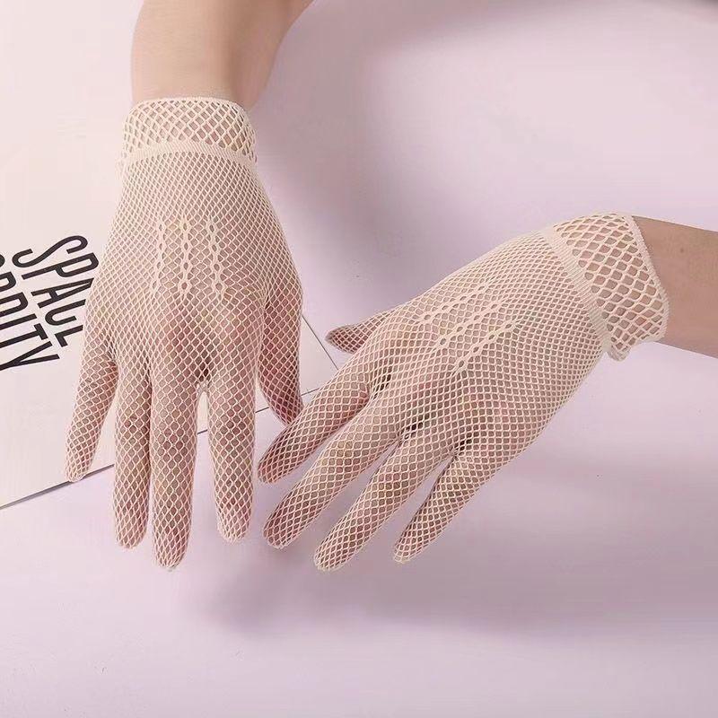 

Lolita Lace Lace Gloves Sexy Hollow-out Fishnet Oversleeves Sexy Nightclub Bar Sexy Men s Dance Performance Skin color without lace One size