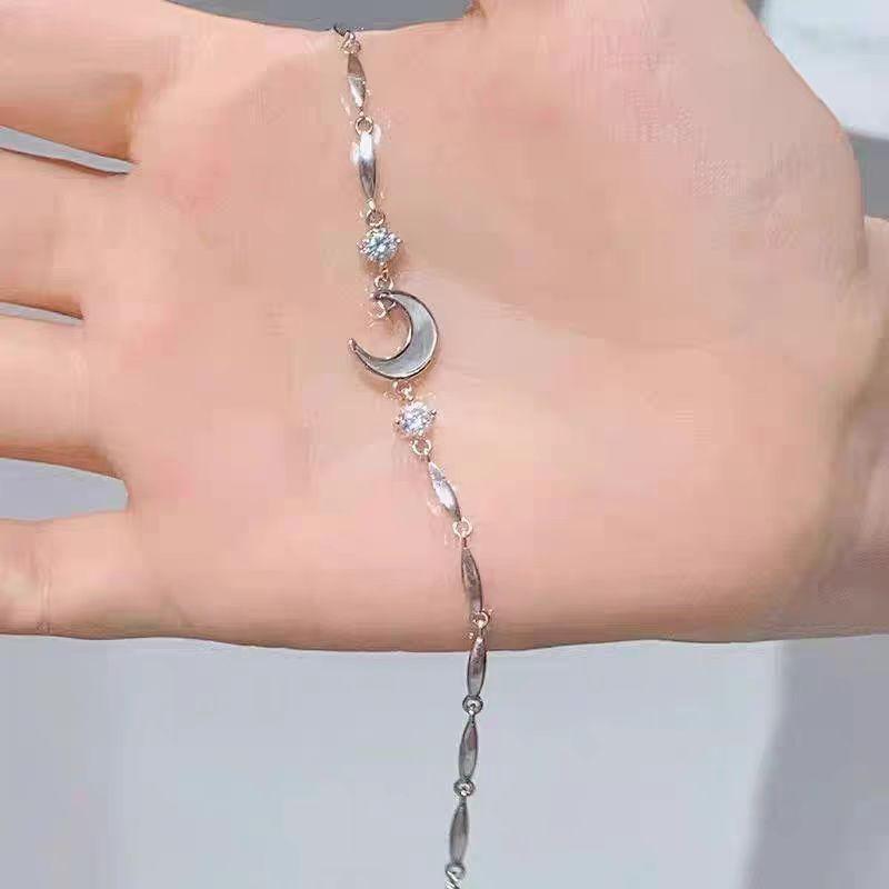 Versatile Design Moon Bracelet Women's New Niche Design Jewelry 520 Gift for Girlfriend