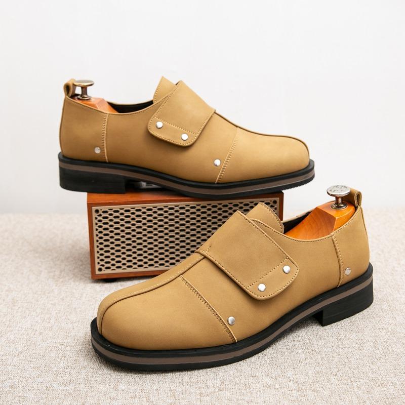 Fashion New comfortable daily office walking shoes with a button-up design  soft sole and a fashionable solid-colored men's casual shoes